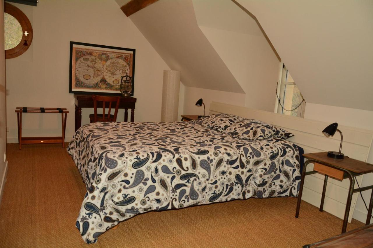 Le Vieux Saule Hotel Saints-en-Puisaye Kültér fotó